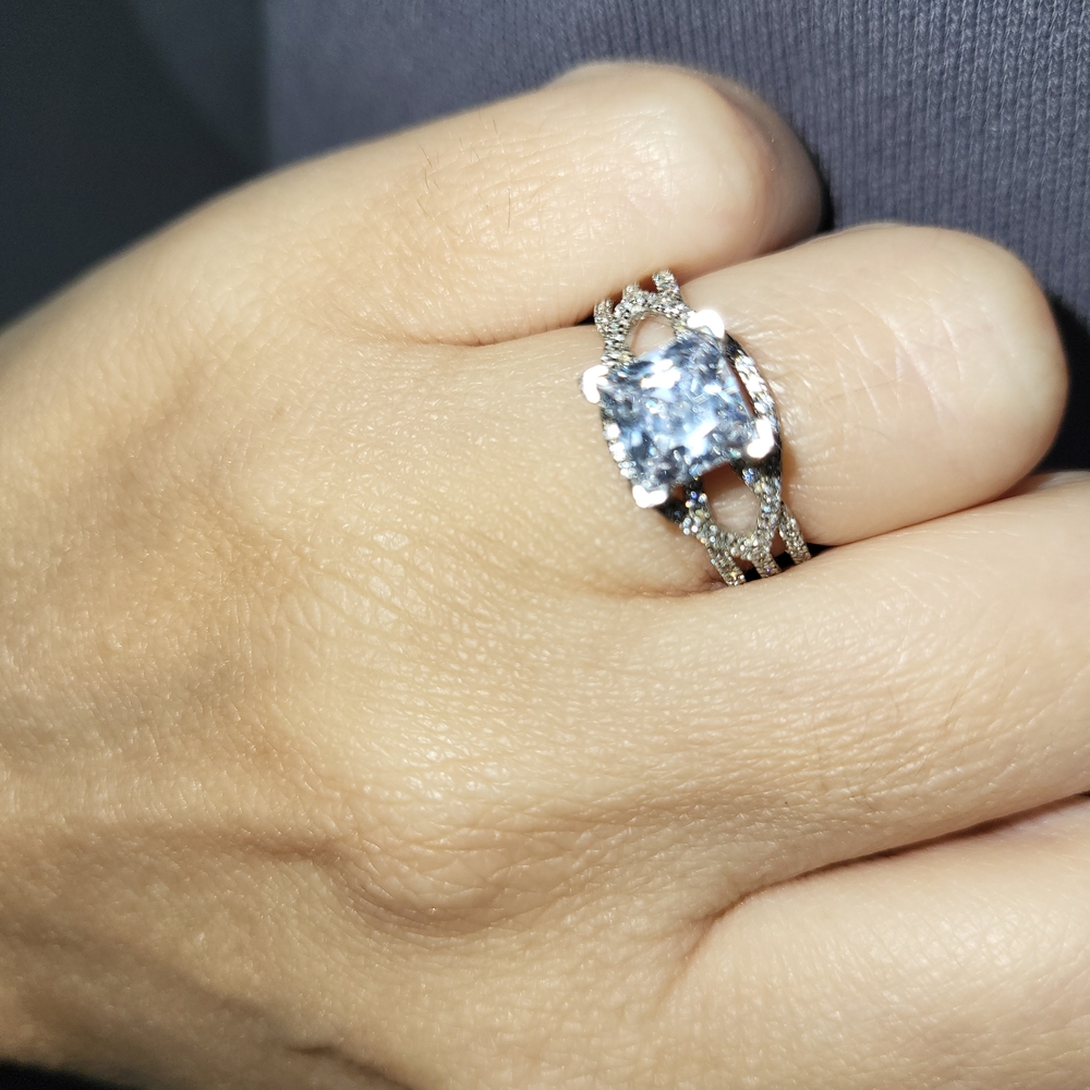 (6)🔥2.5Ct🔥 Elegant Engagement Square Princess Split Shank Ring
